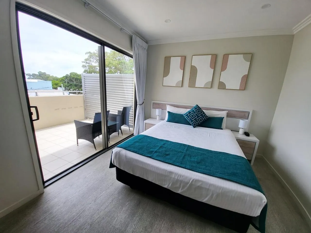 Eden By The Bay Aparthotel Hervey Bay 4*,  Australia