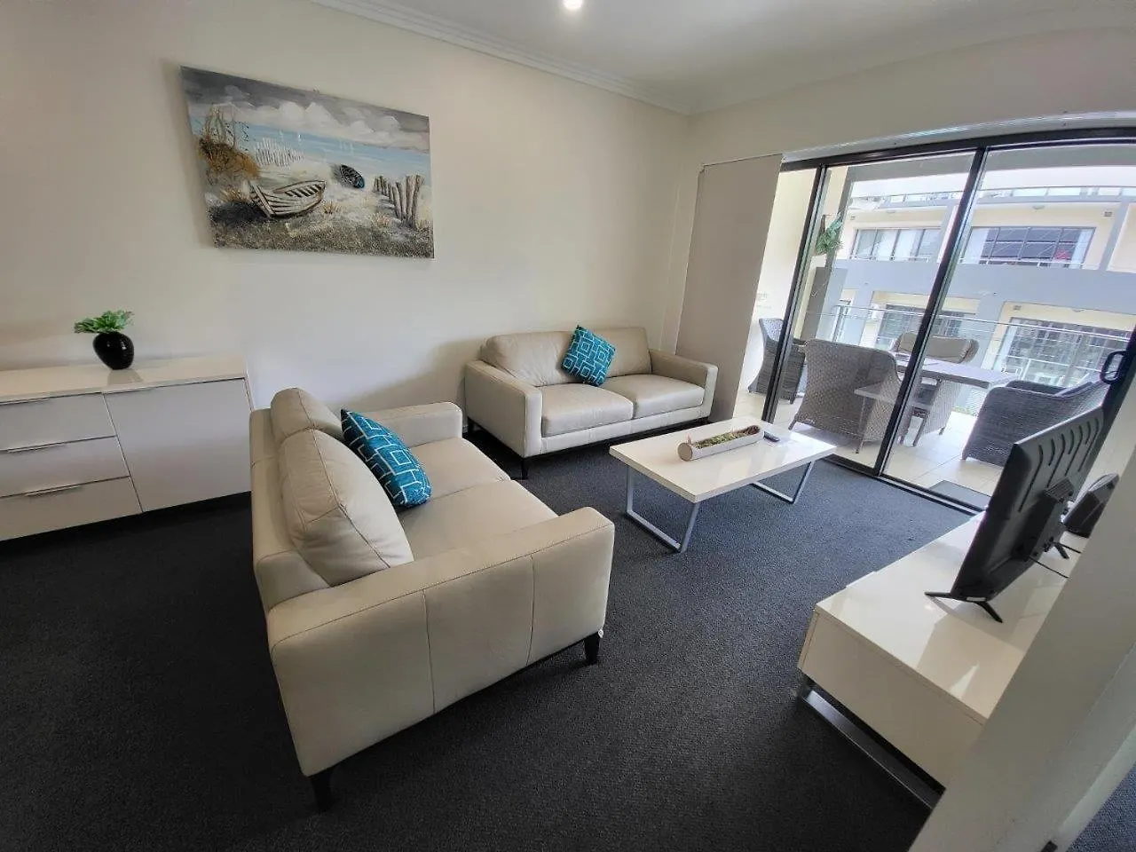 Eden By The Bay Aparthotel Hervey Bay
