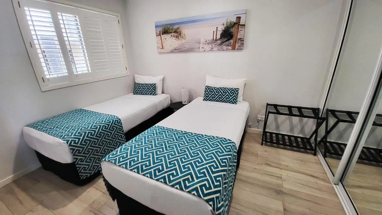 ****  Eden By The Bay Aparthotel Hervey Bay Australia